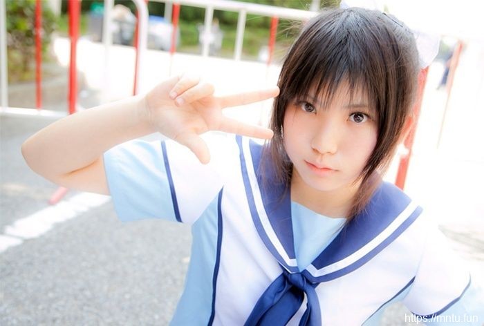 日本清纯少女萝莉学生制服可爱卖萌