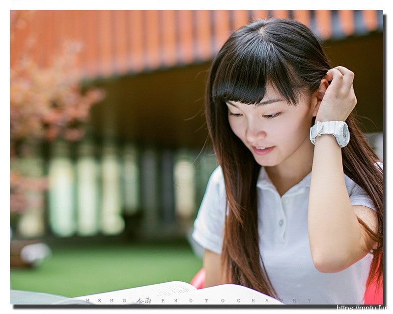 台大校花清纯美女动人看看仿佛自己也回到了十八