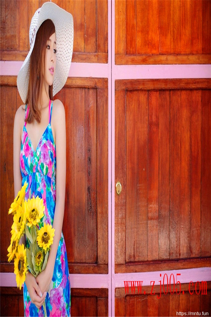 今日推荐清纯可爱清新美少女唯美气质写真