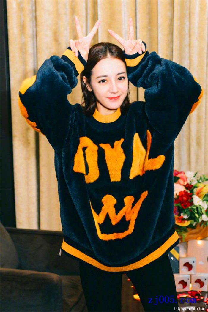 迪丽热巴人体艺术展示大全图片