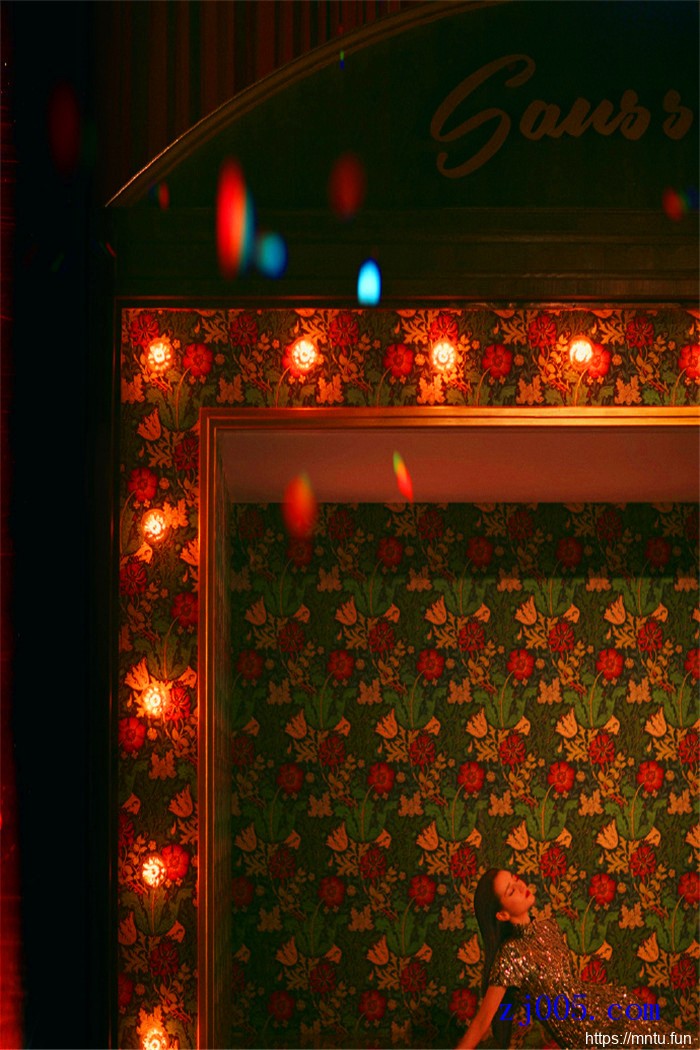 迪丽热巴人体艺术展示大全图片