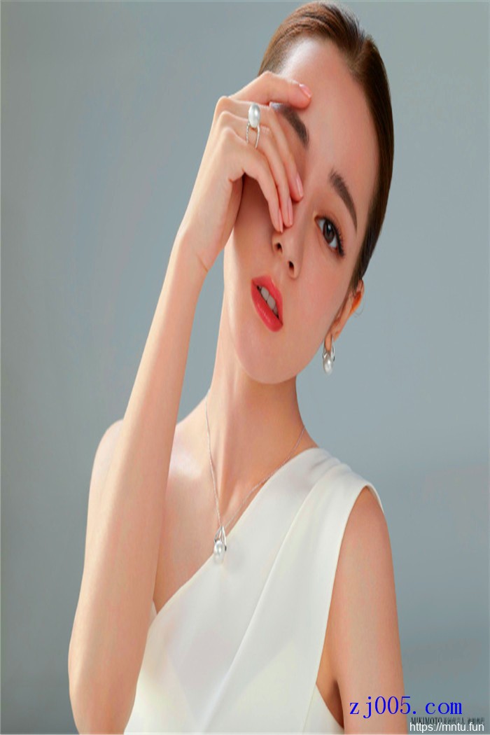 迪丽热巴人体艺术展示大全图片