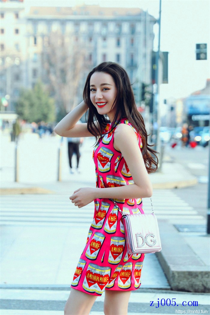 迪丽热巴人体艺术展示大全图片