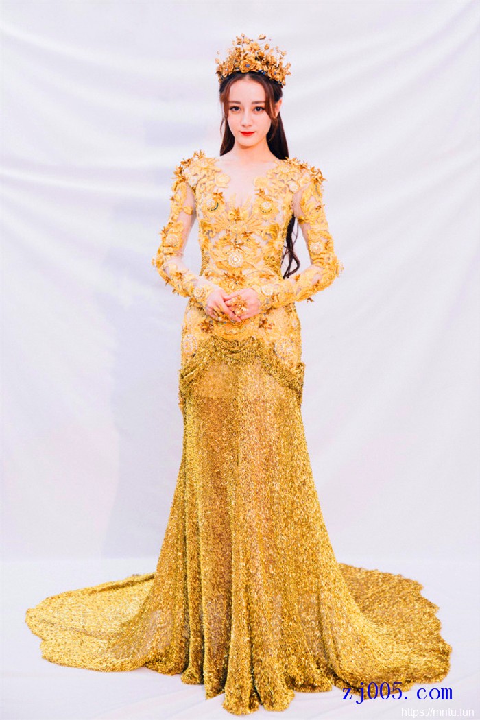 迪丽热巴人体艺术展示大全图片