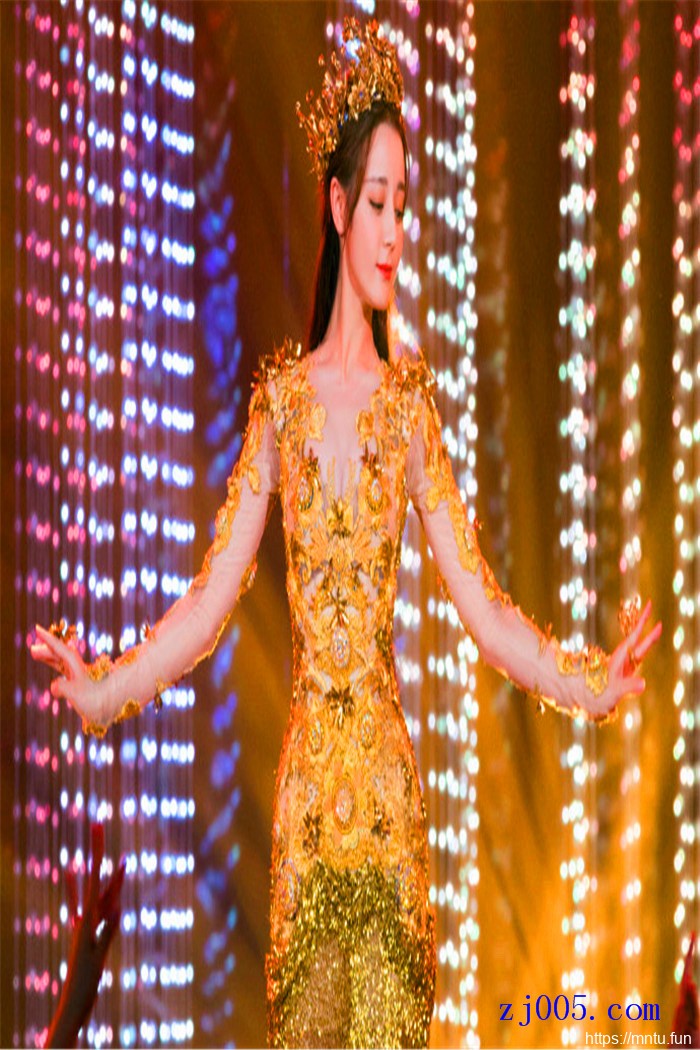 迪丽热巴人体艺术展示大全图片