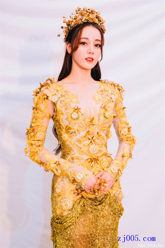 迪丽热巴人体艺术展示大全图片