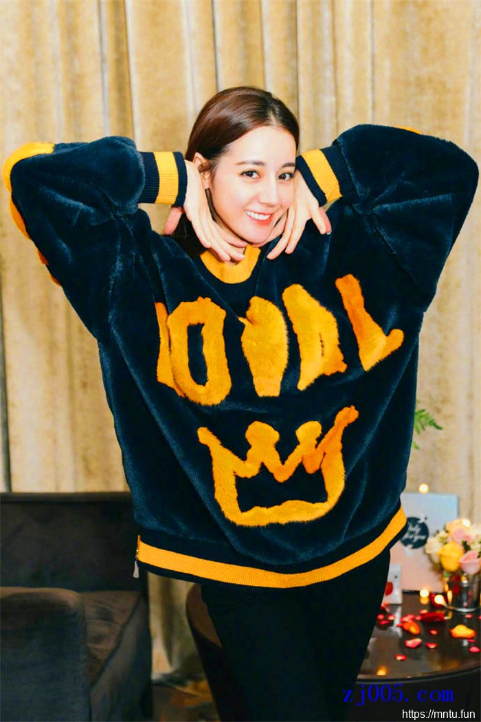 迪丽热巴人体艺术展示大全图片