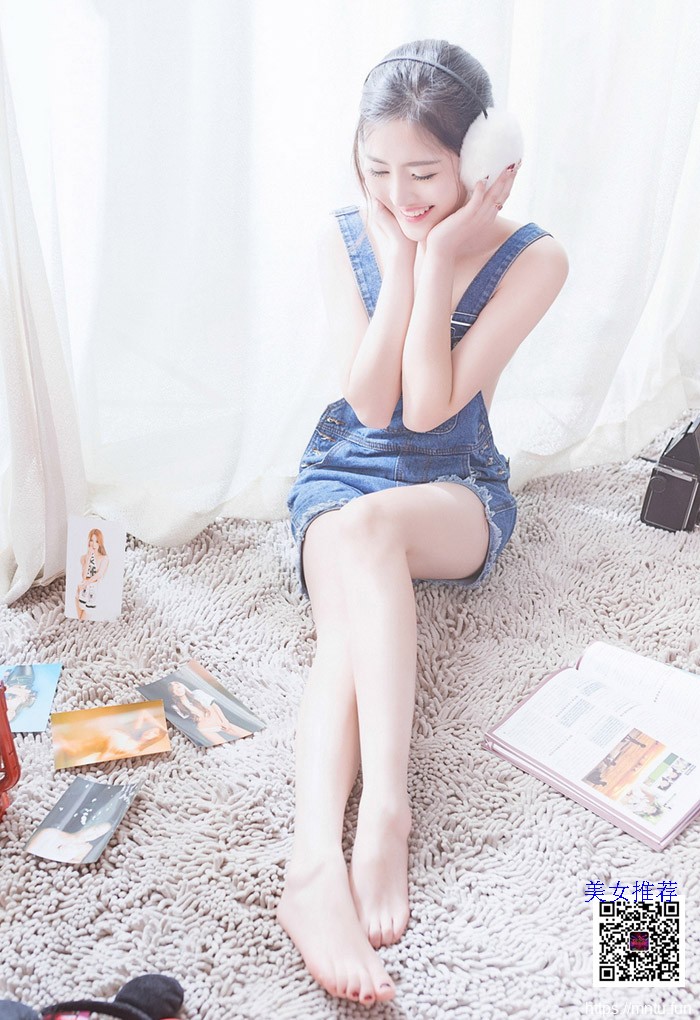 青春校花李昔雨人体艺术展现个人风采