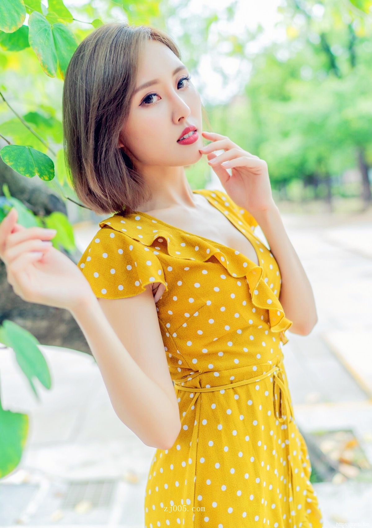 短发美女精品图片夏天时光连衣裙可爱小清新写真