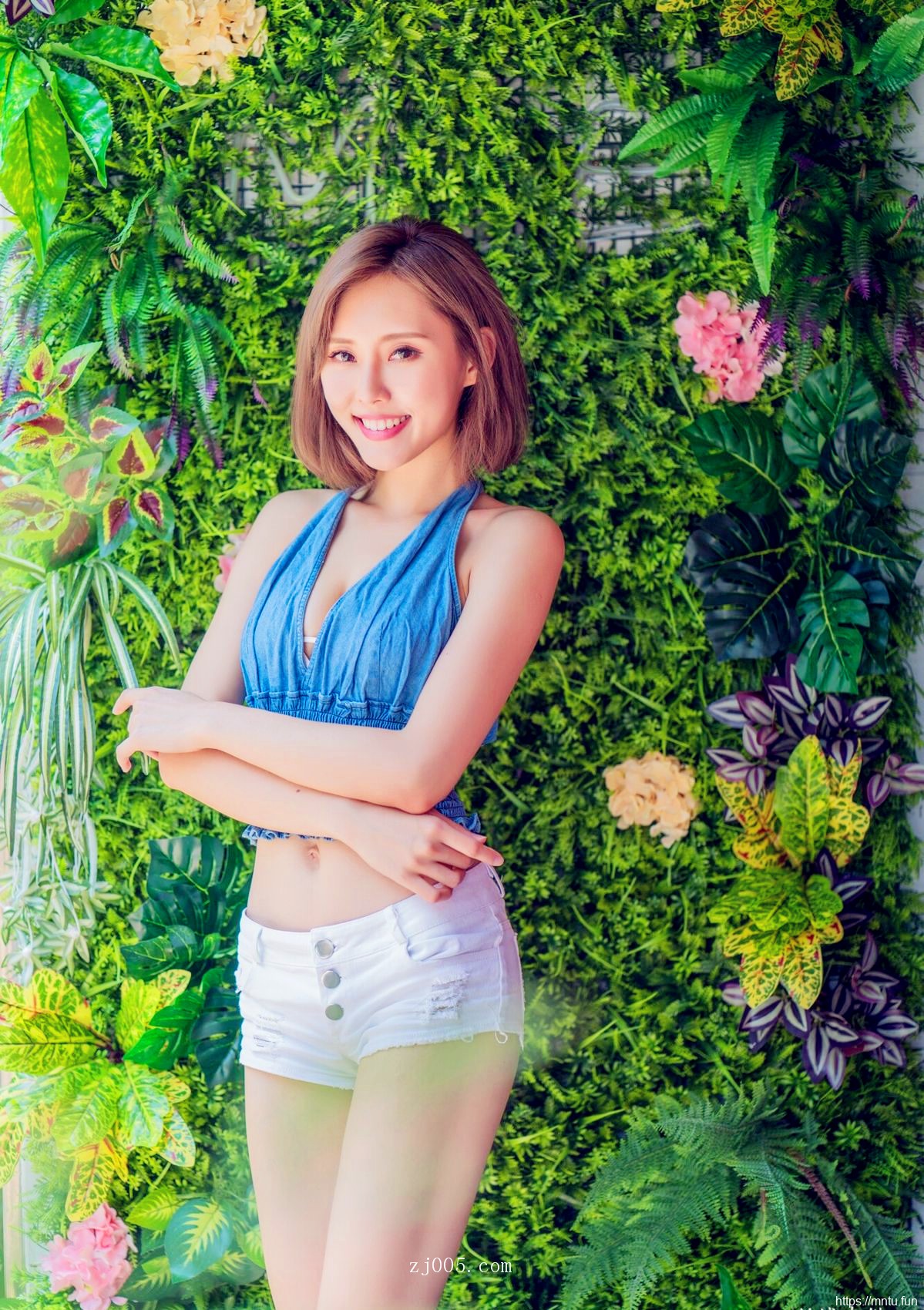 短发美女精品图片夏天时光连衣裙可爱小清新写真