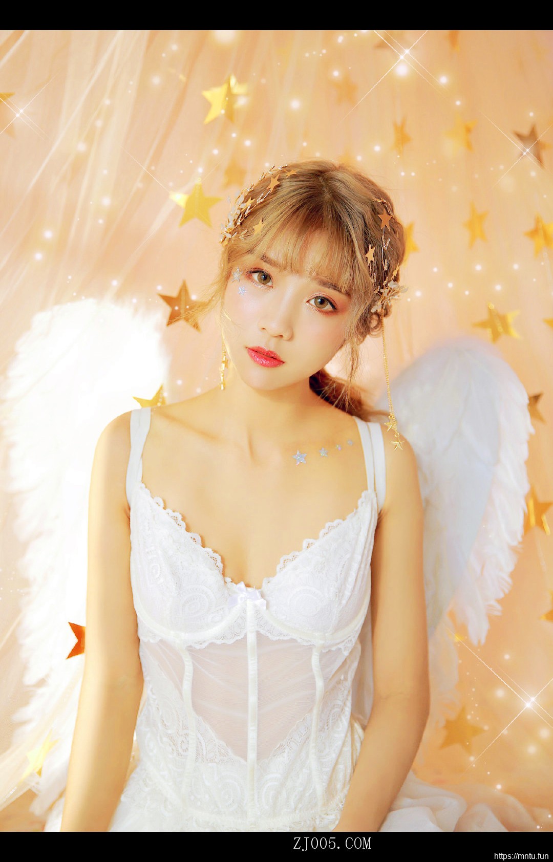 清纯美女大学生性感制服诱惑妹子图片合集