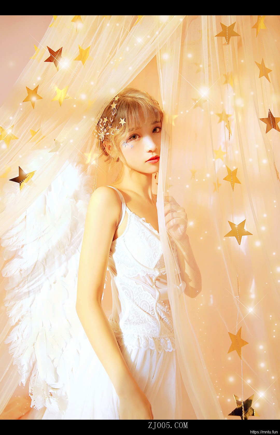 清纯美女大学生性感制服诱惑妹子图片合集