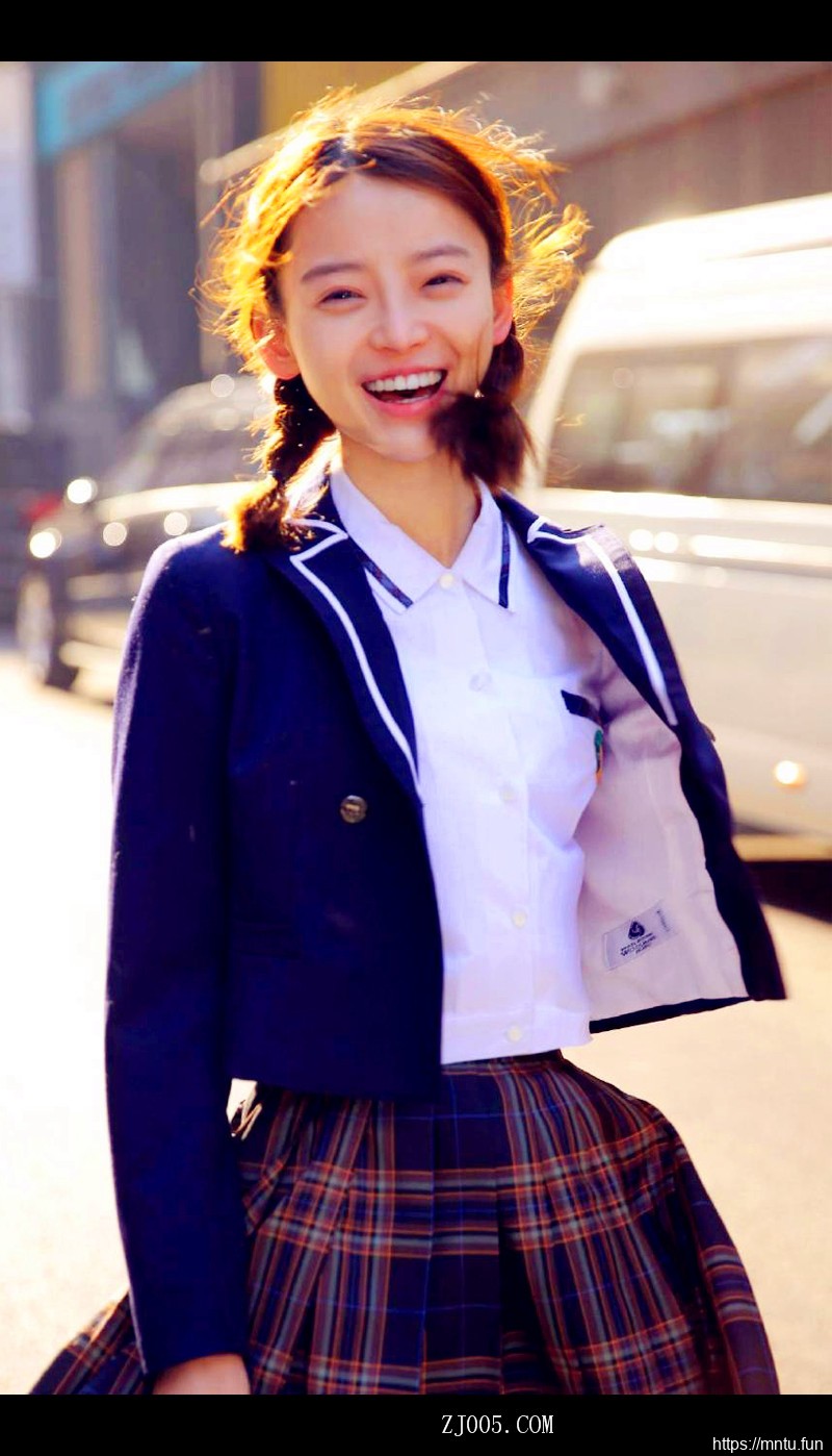 清纯美女大学生性感制服诱惑妹子图片合集