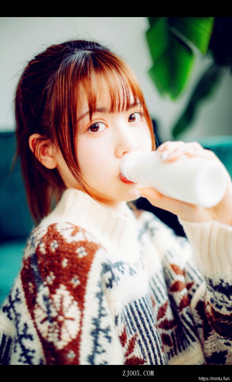 清纯美女大学生性感制服诱惑妹子图片合集