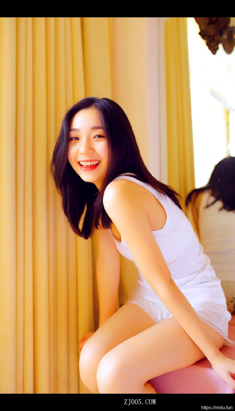 清纯美女大学生性感制服诱惑妹子图片合集