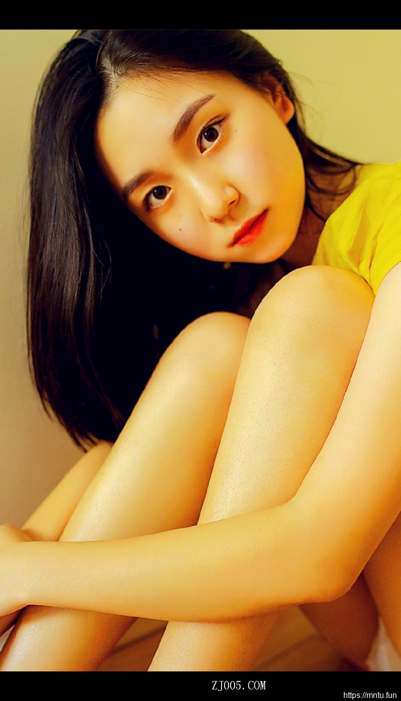 清纯美女大学生性感制服诱惑妹子图片合集