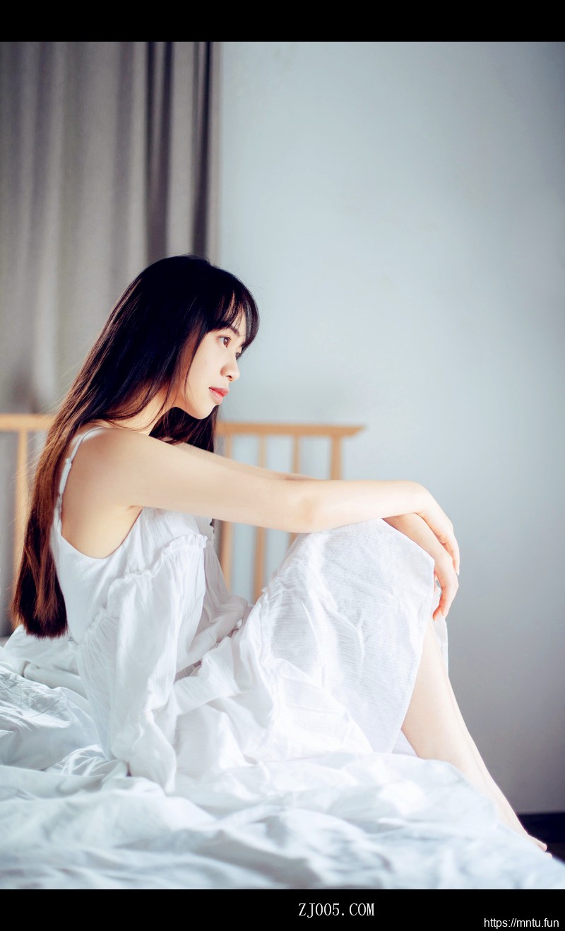 清纯美女大学生性感制服诱惑妹子图片合集