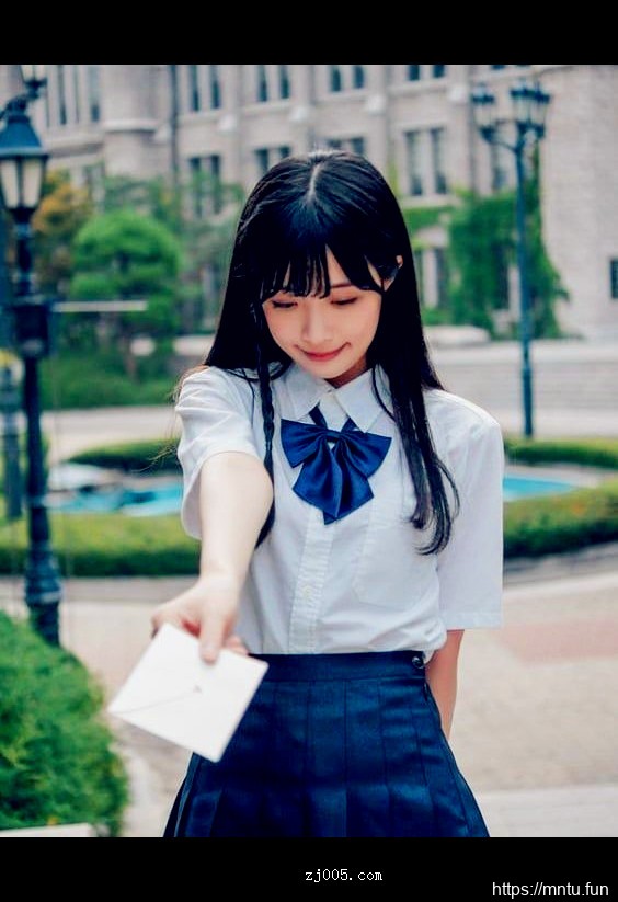 清纯美女图片合集一个比一个美尽显青春靓丽曲线！