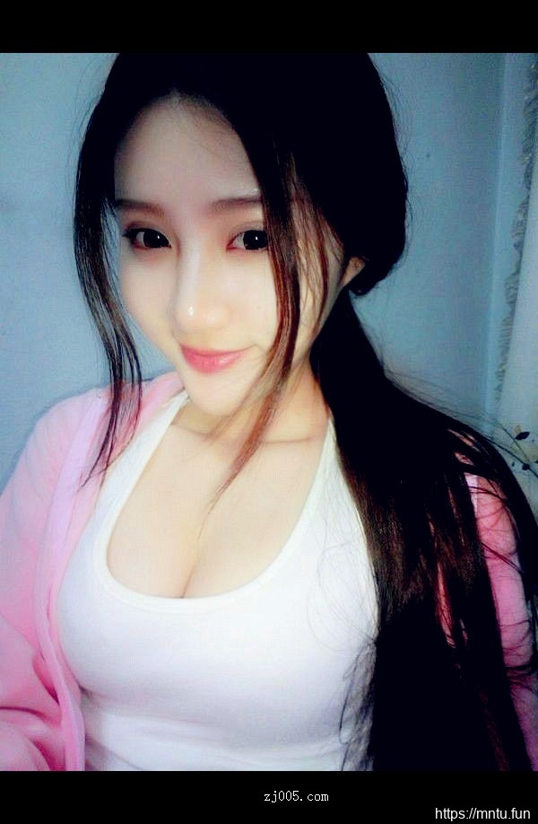 清纯美女图片合集一个比一个美尽显青春靓丽曲线！