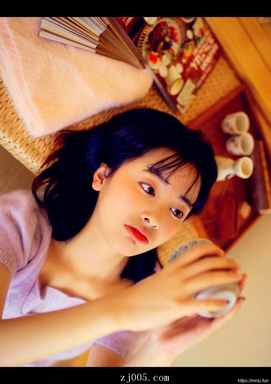 清纯美少女唯美写真有一个是我善良的小姨子