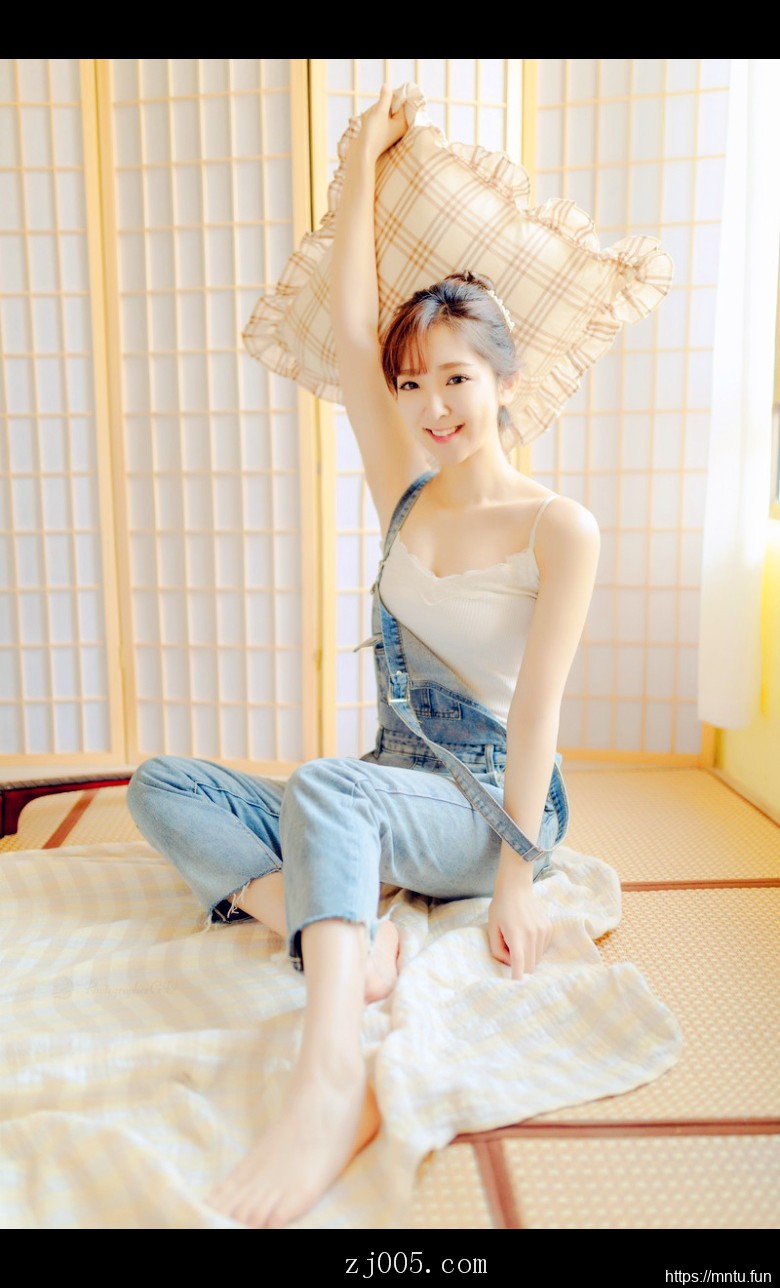 清纯美少女唯美写真有一个是我善良的小姨子