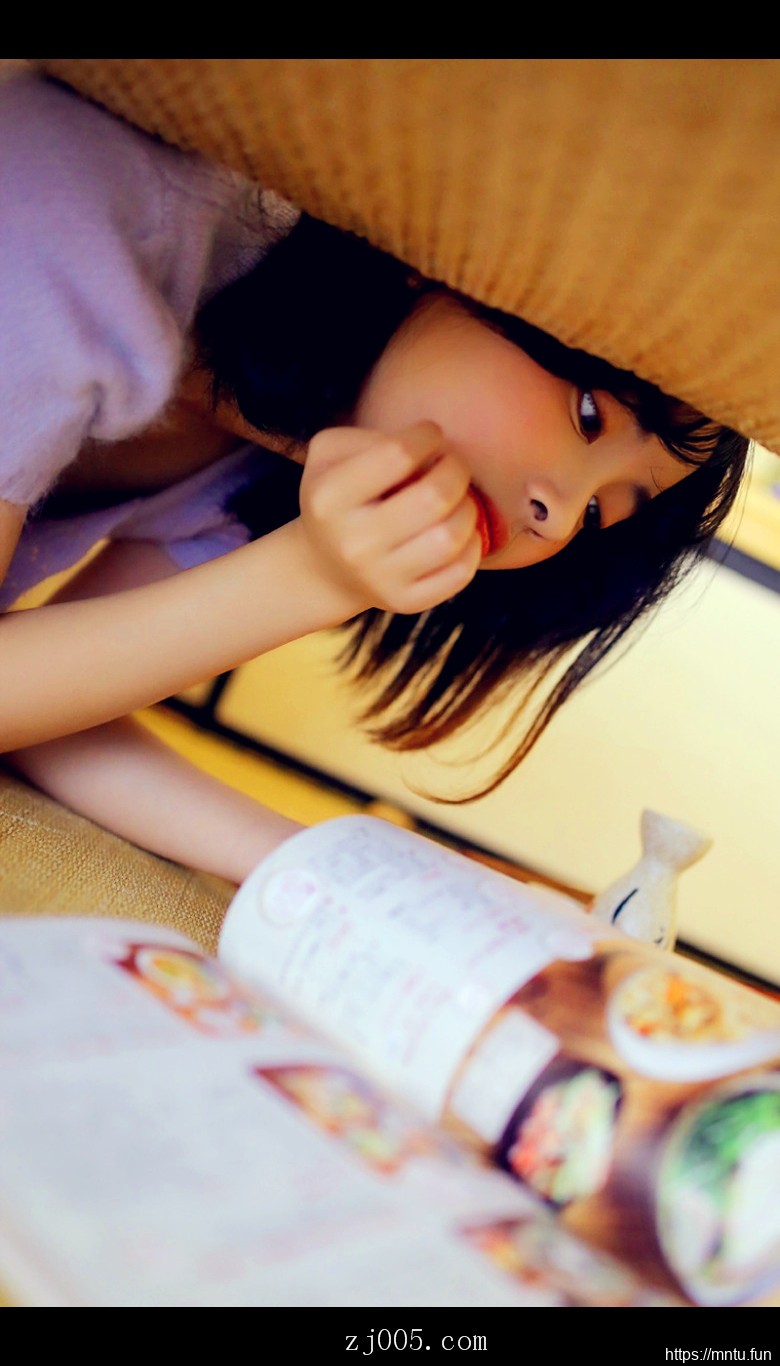 清纯美少女唯美写真有一个是我善良的小姨子