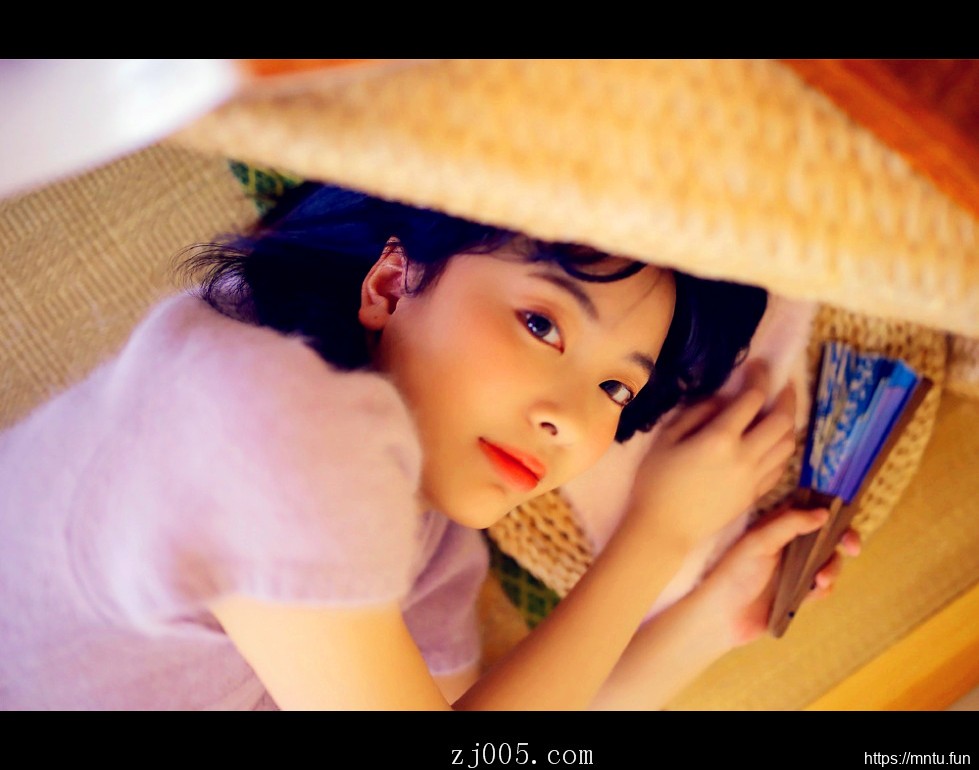 清纯美少女唯美写真有一个是我善良的小姨子