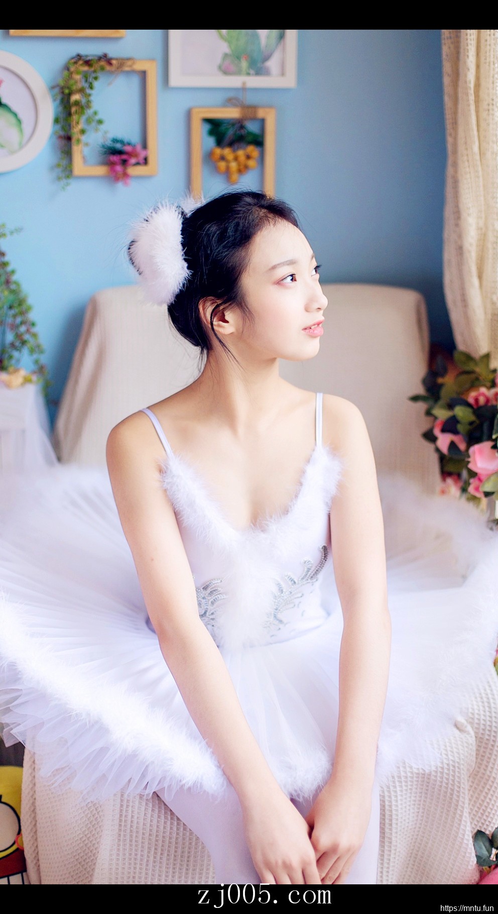 大尺度芭蕾舞美女私拍摄影图片集