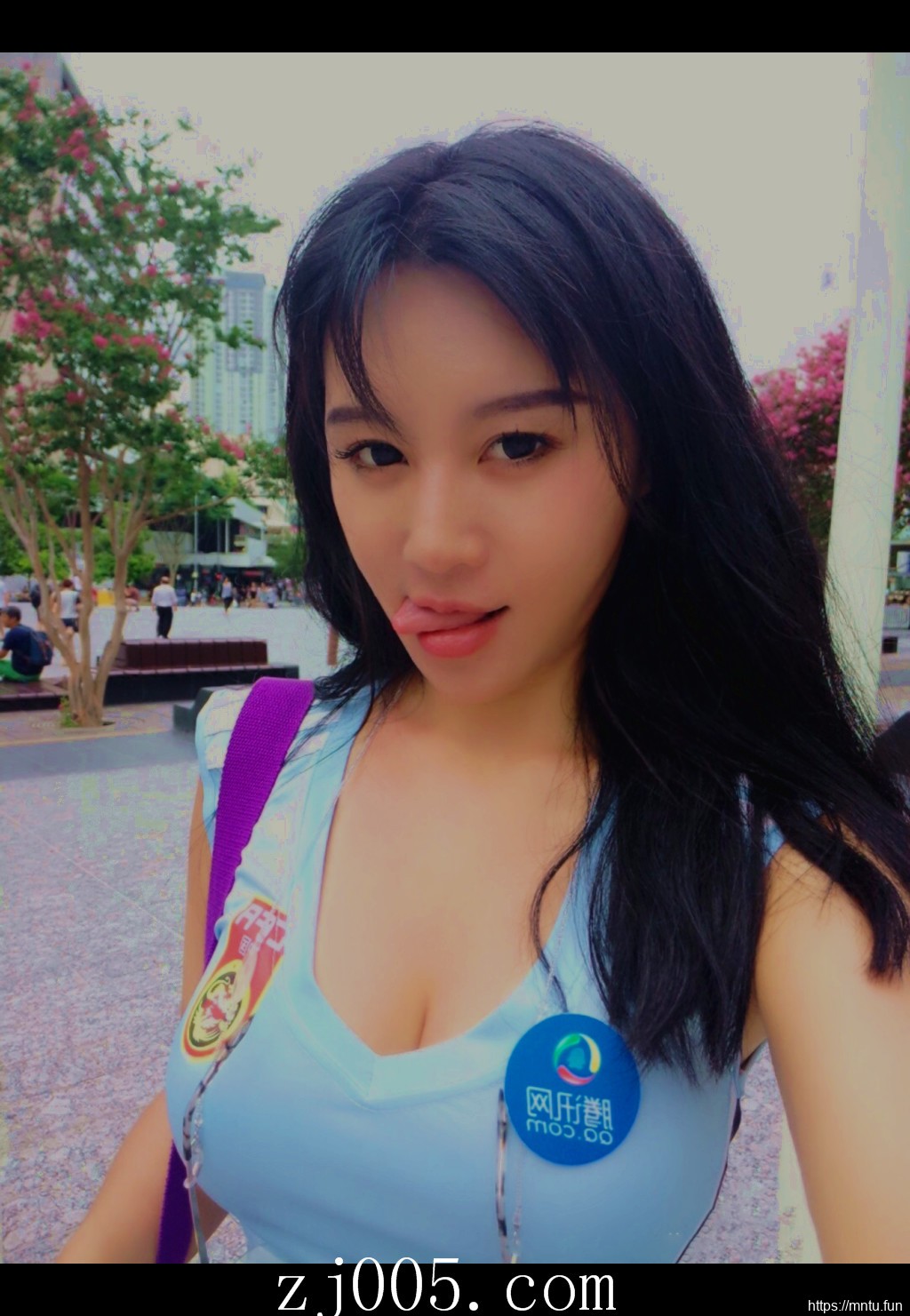 清纯羞涩美女MM十七岁的雨季妹子图