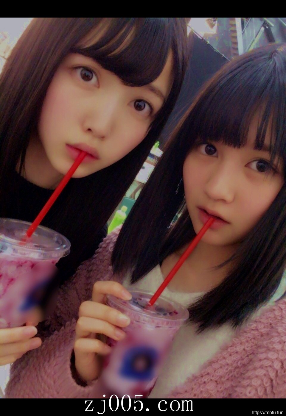 清纯羞涩美女MM十七岁的雨季妹子图