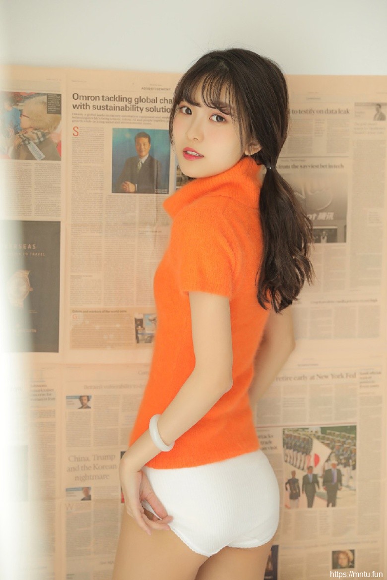 清纯美女甜蜜可爱美女私房美腿写真照