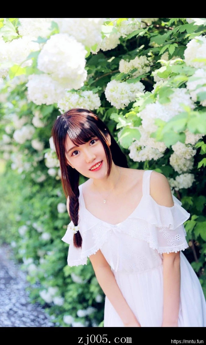 清纯美女唯美写真白裙高清图片是我小姨子