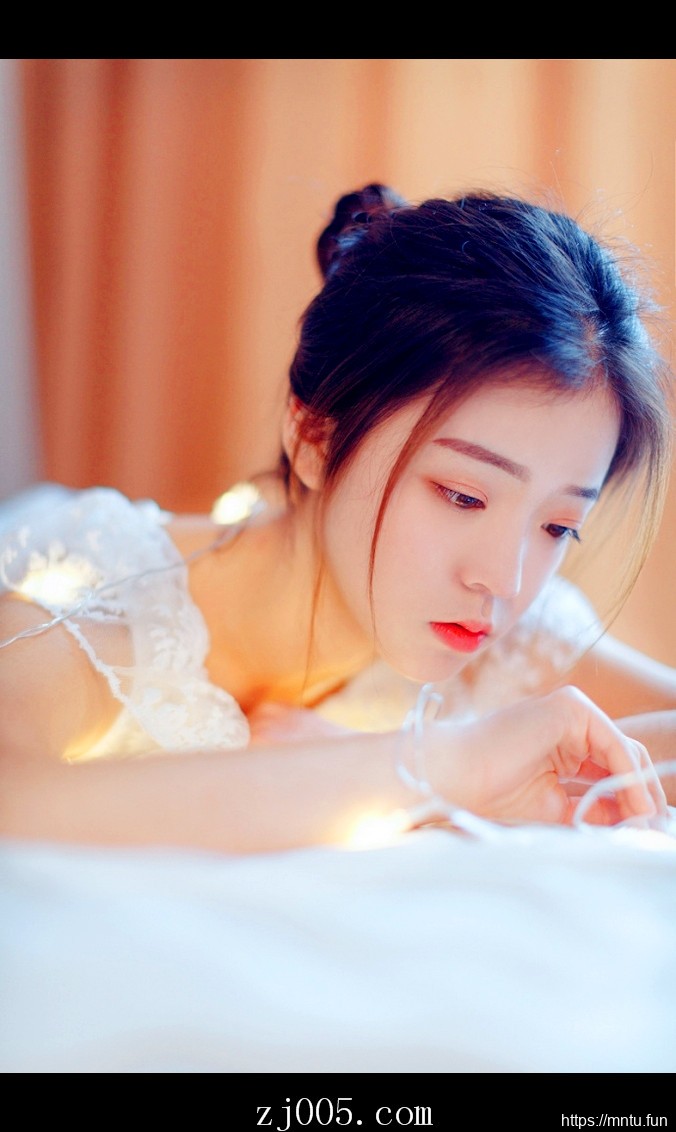 清纯美女唯美写真白裙高清图片是我小姨子