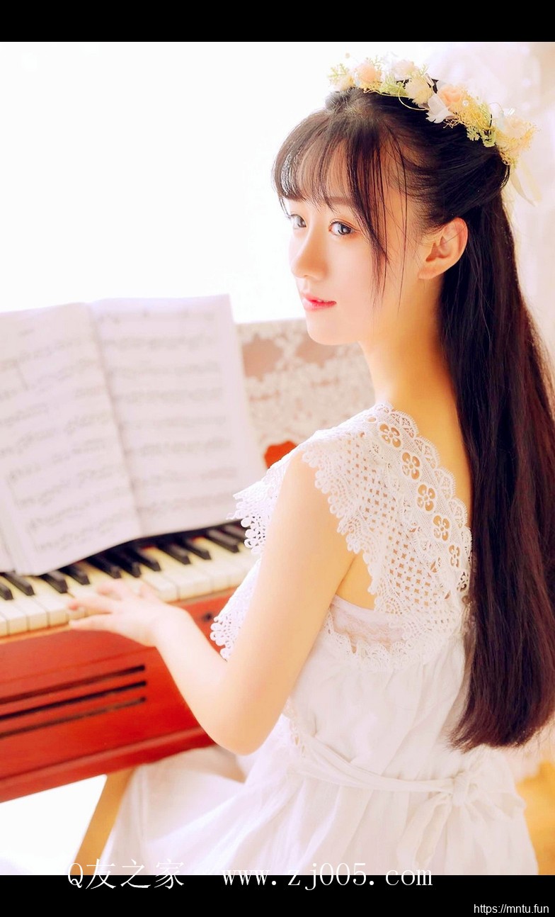 邻家妹妹极品美鲍亚洲美阴低胸裙诱惑写真