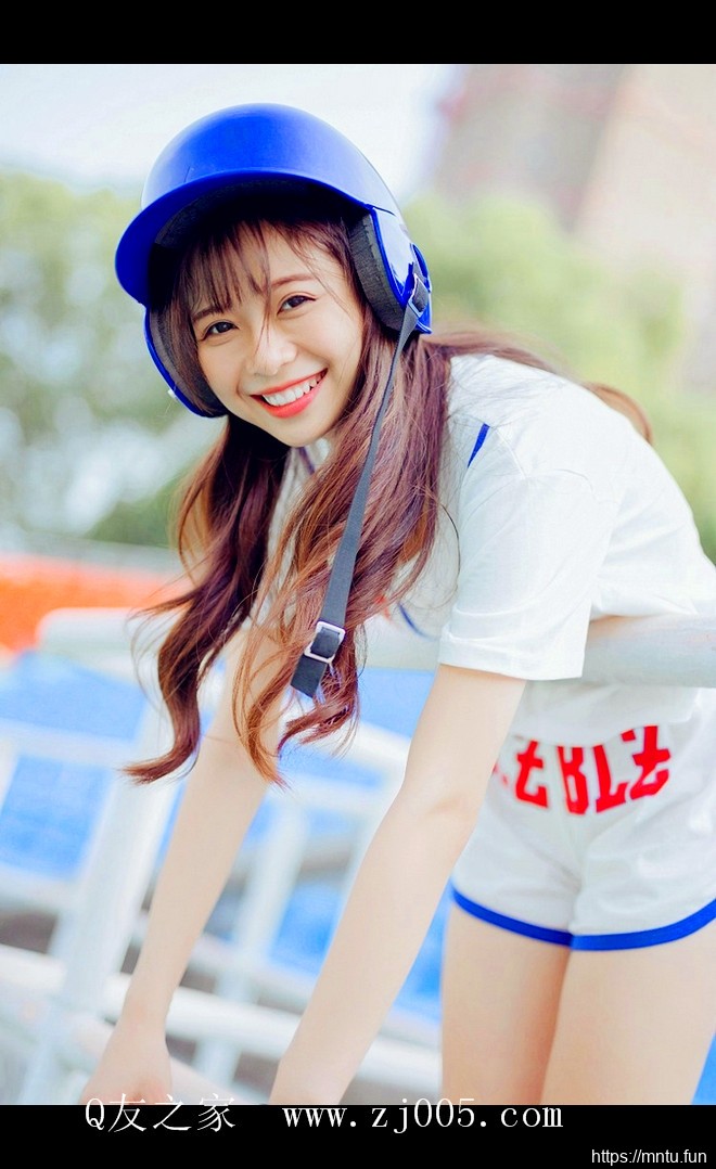 邻家妹妹极品美鲍亚洲美阴低胸裙诱惑写真