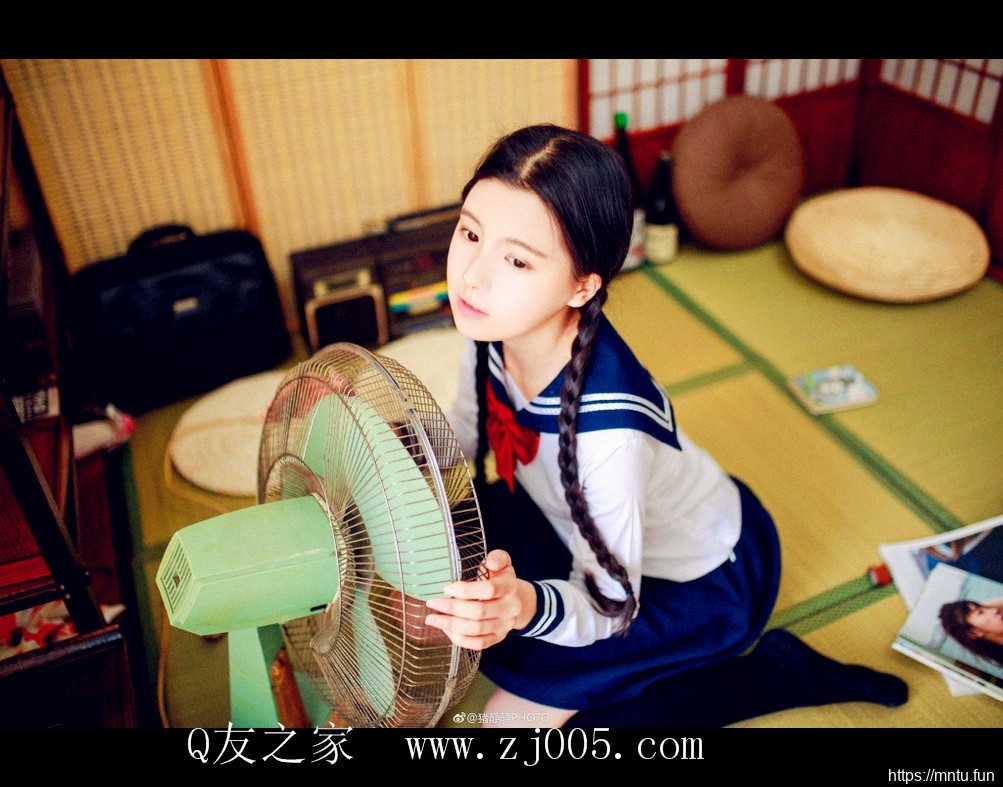 邻家妹妹极品美鲍亚洲美阴低胸裙诱惑写真