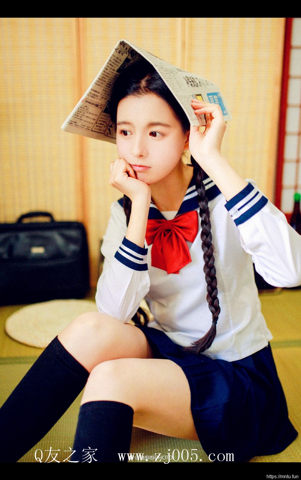 邻家妹妹极品美鲍亚洲美阴低胸裙诱惑写真