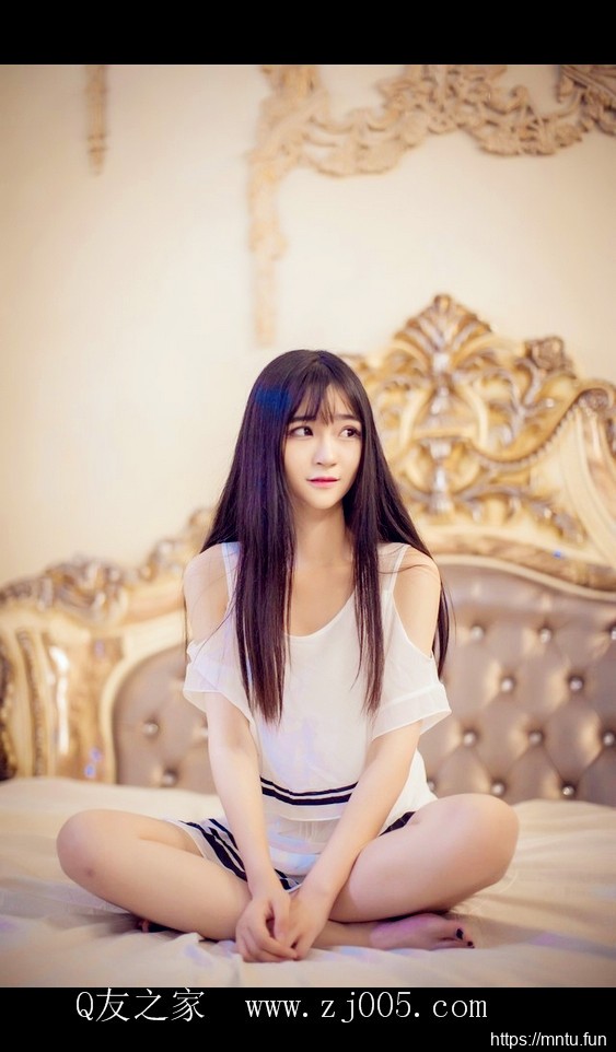 邻家妹妹极品美鲍亚洲美阴低胸裙诱惑写真