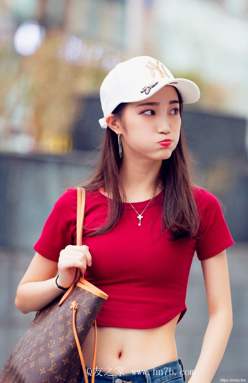 清纯妹子图时尚街拍美女114期  放纵的年代