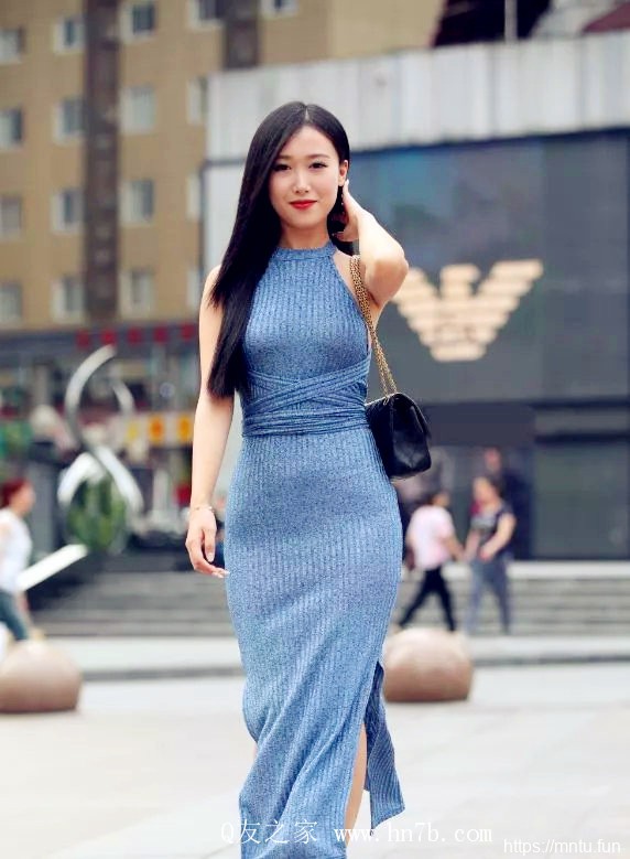 清纯妹子图时尚街拍美女114期  放纵的年代