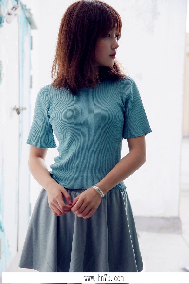 高颜值职业装清纯邻家美女图片高清图片大全