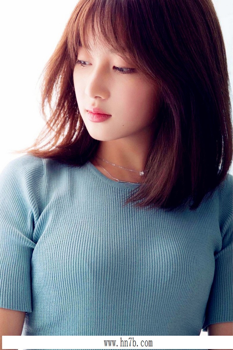 高颜值职业装清纯邻家美女图片高清图片大全