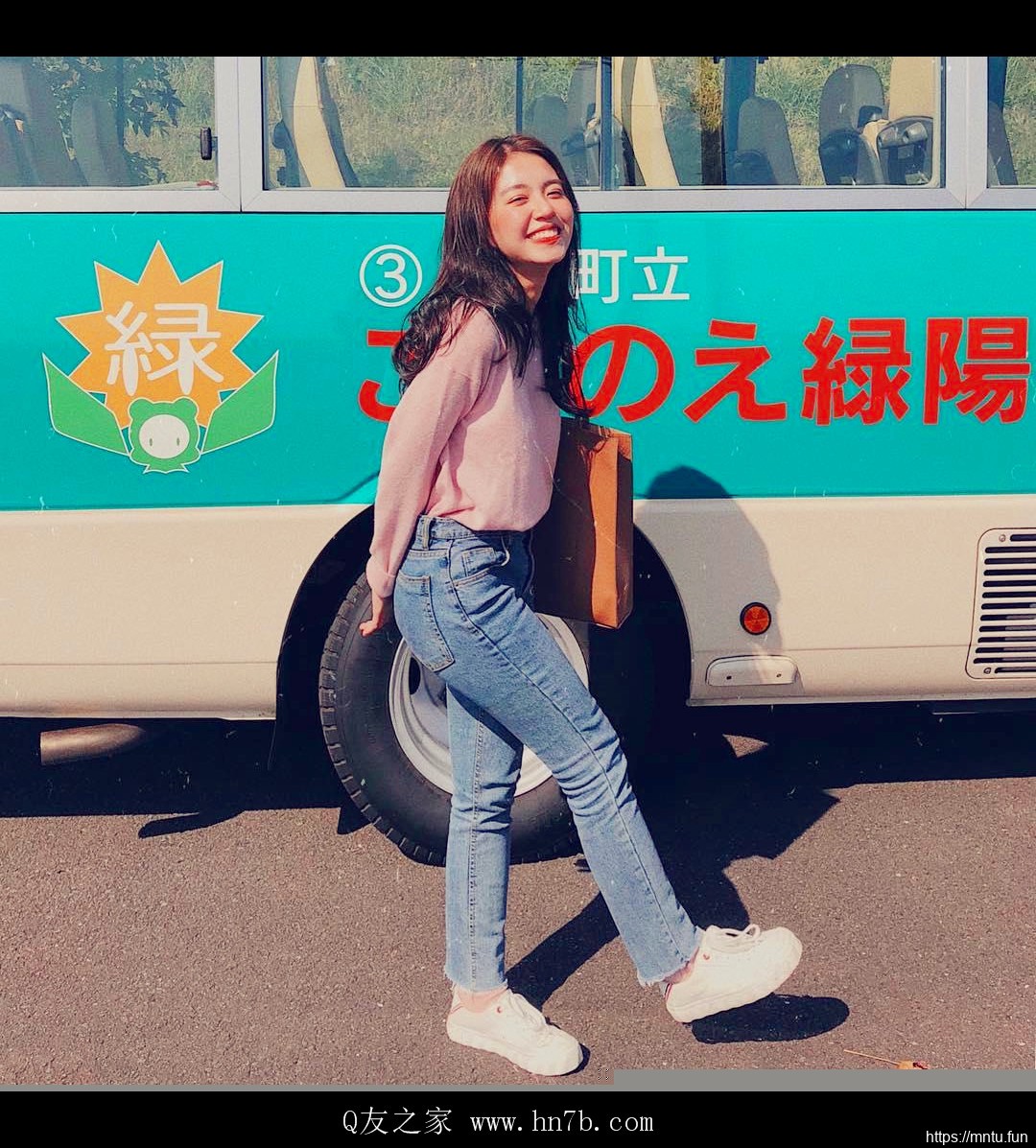 越南女团妹子图Man Tien人体艺术摄影图