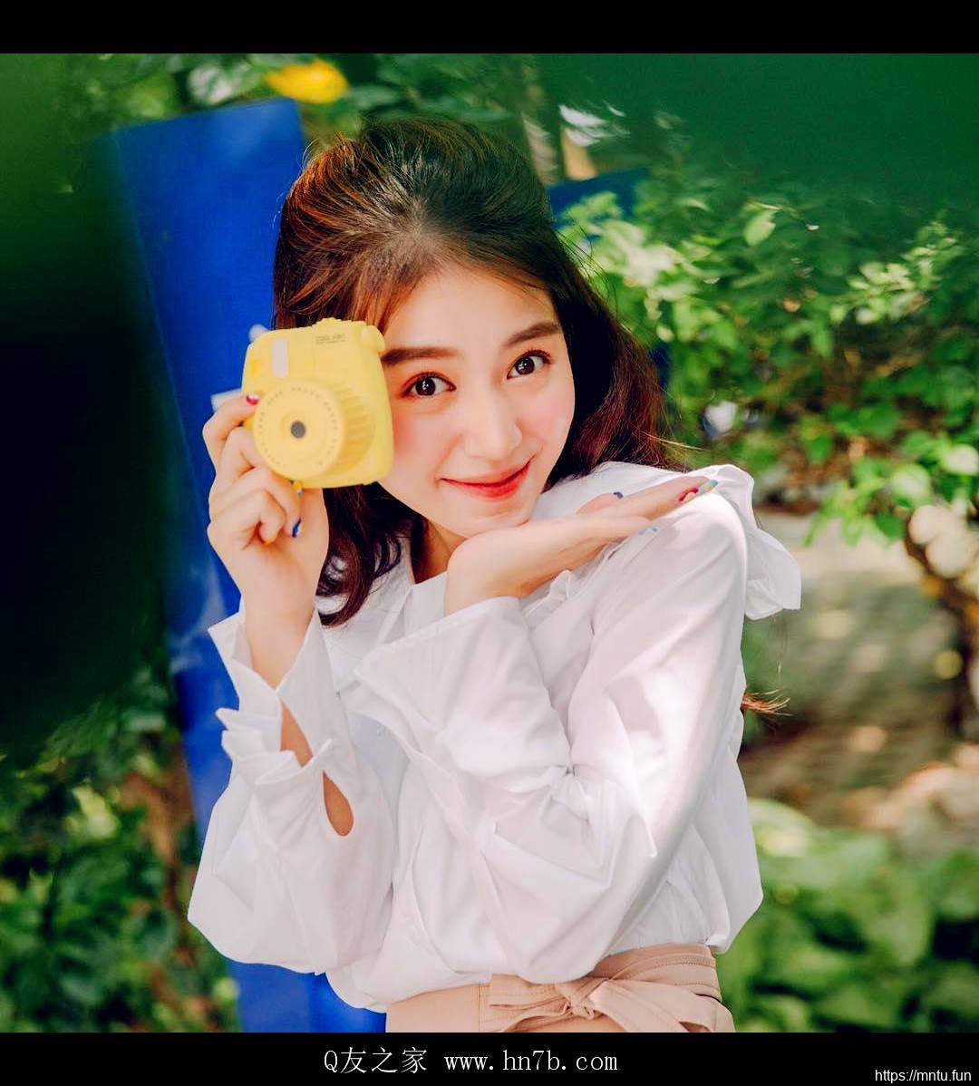 越南女团妹子图Man Tien人体艺术摄影图