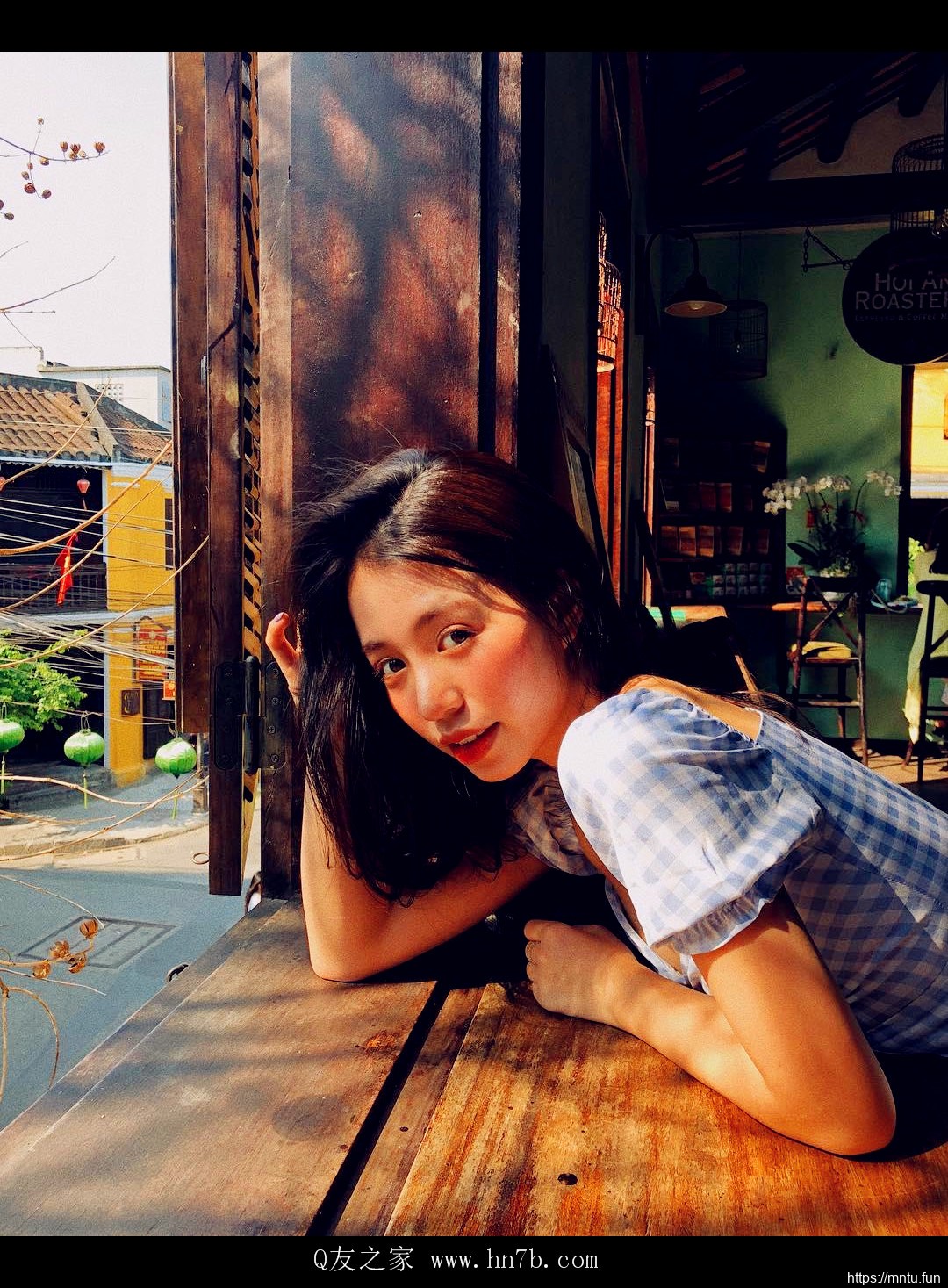 越南女团妹子图Man Tien人体艺术摄影图