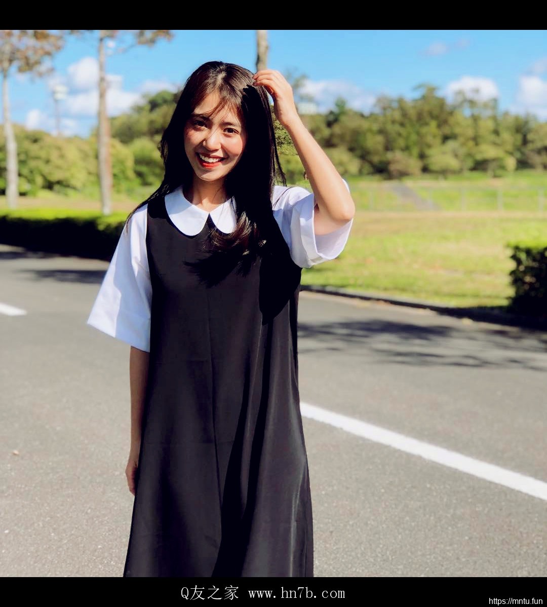 越南女团妹子图Man Tien人体艺术摄影图