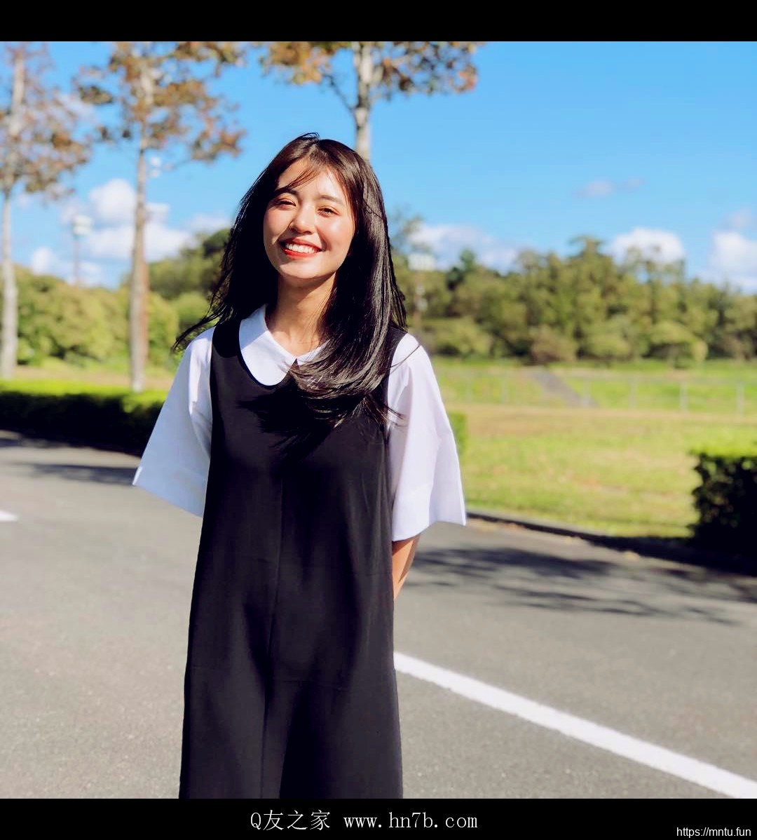 越南女团妹子图Man Tien人体艺术摄影图