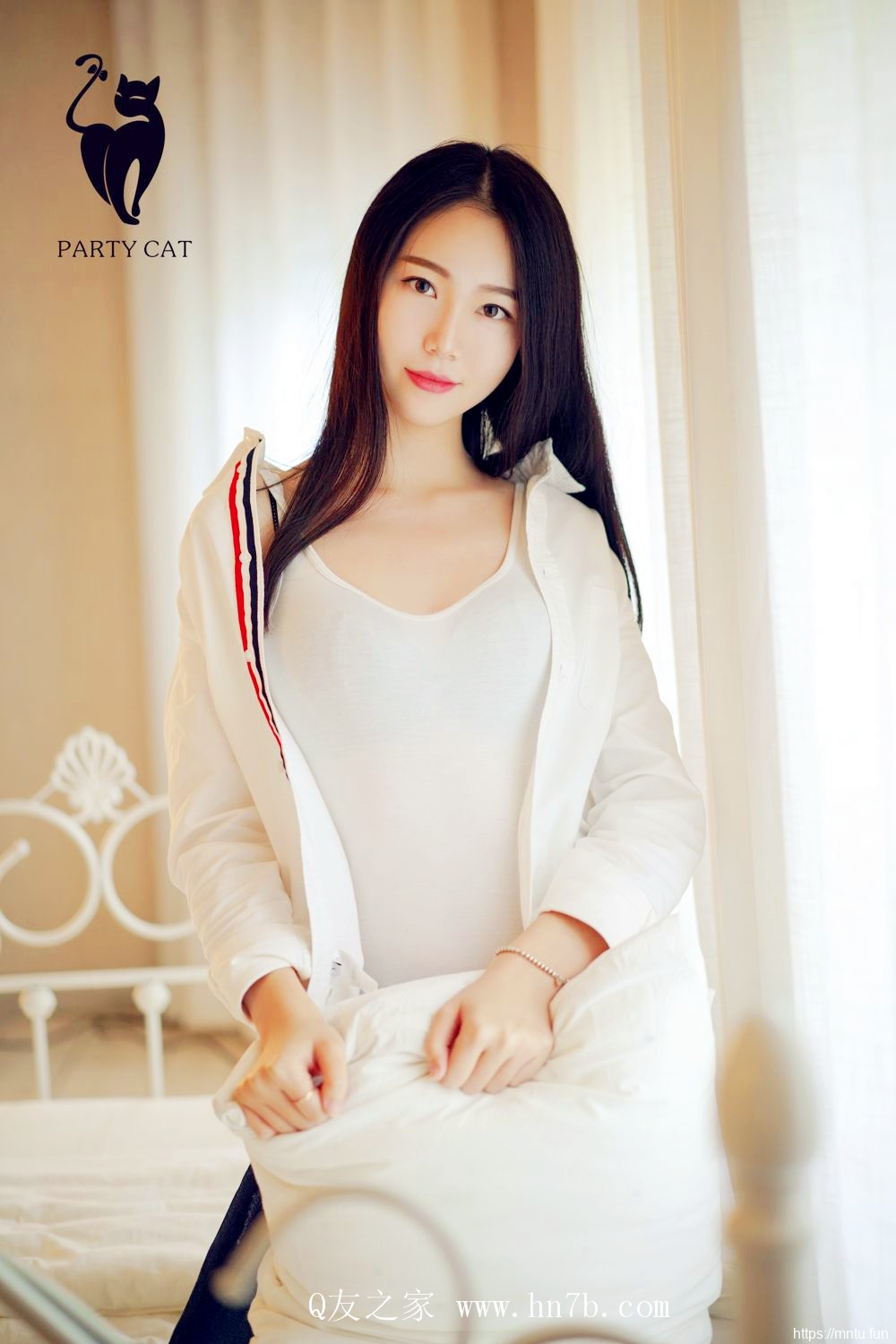 清纯甜美少女紫琪无遮挡人体艺术图片摄影