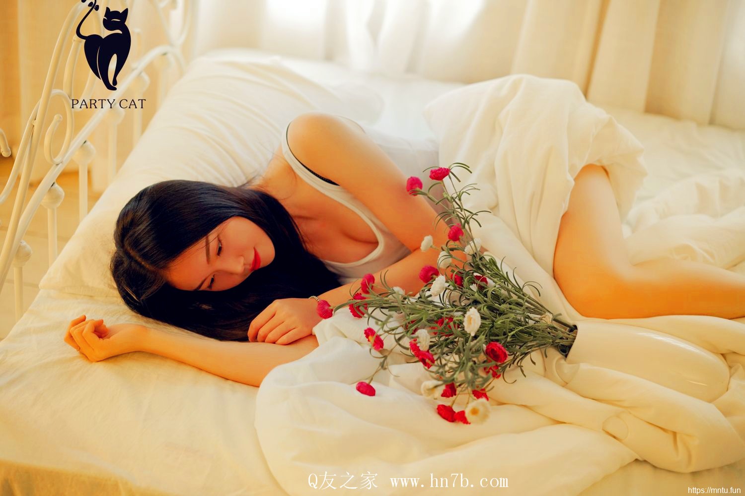 清纯甜美少女紫琪无遮挡人体艺术图片摄影