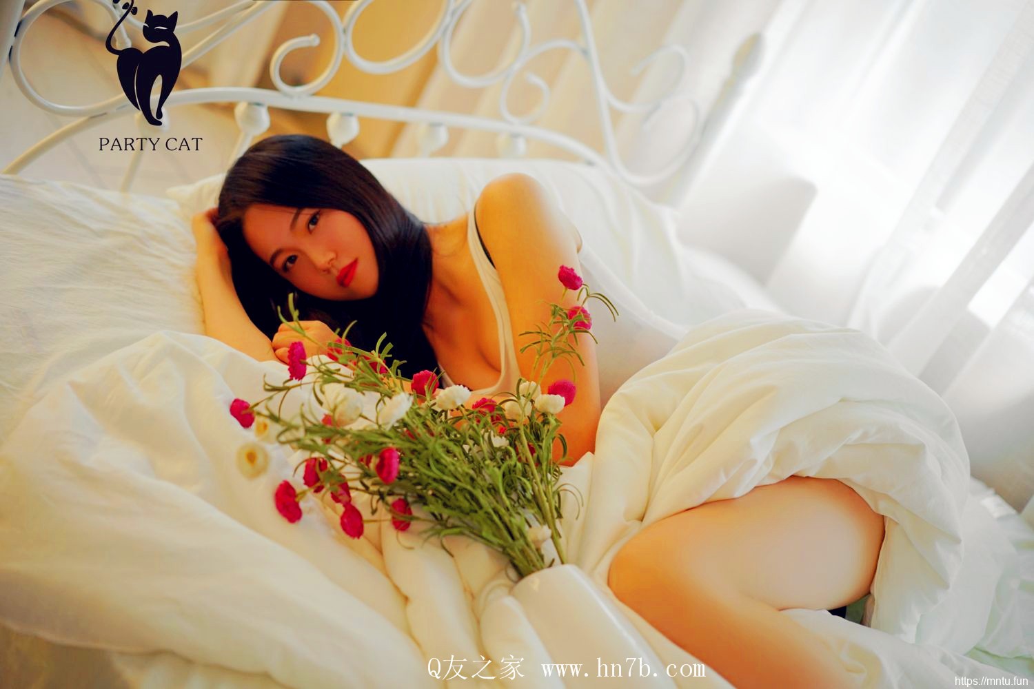 清纯甜美少女紫琪无遮挡人体艺术图片摄影